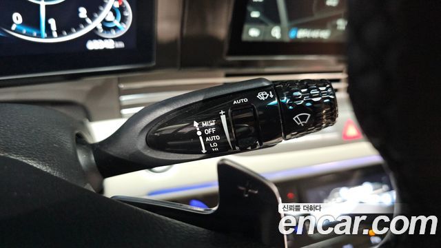 Hyundai Grandeur 2023 — photo 16