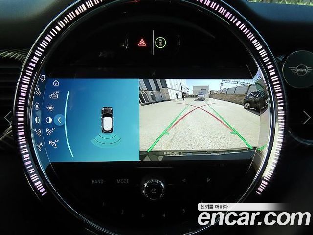 Mini Cooper 2023 — photo 14