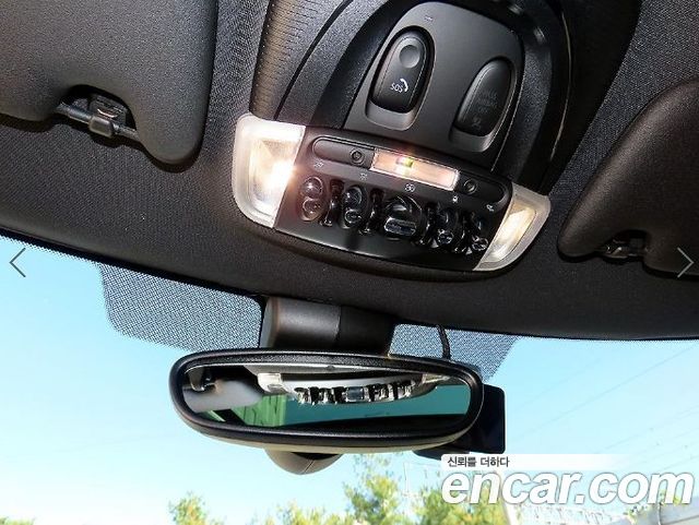 Mini Cooper 2023 — photo 16