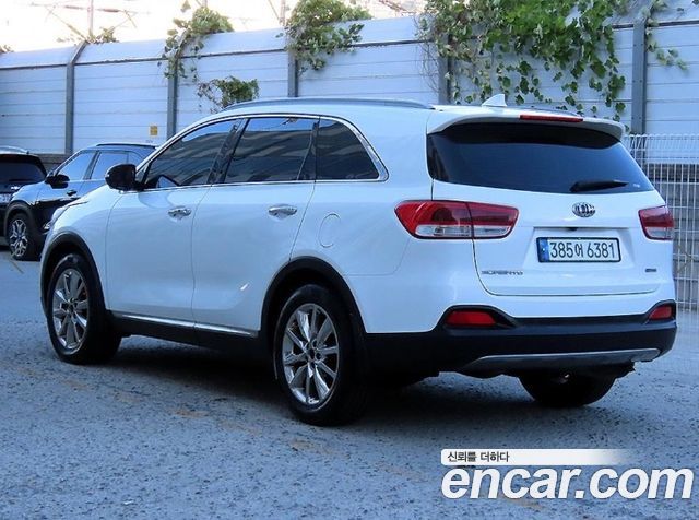 Kia Sorento 2016 — photo 3