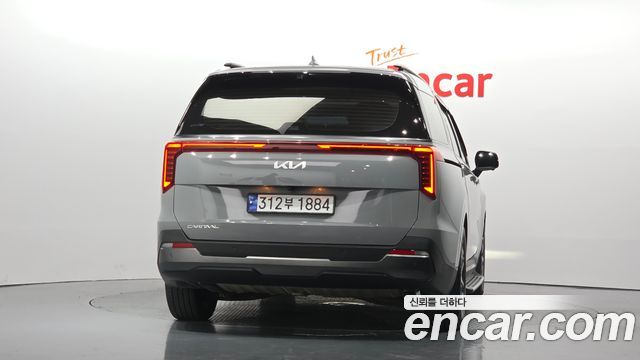 Kia Canival 2024 — photo 4