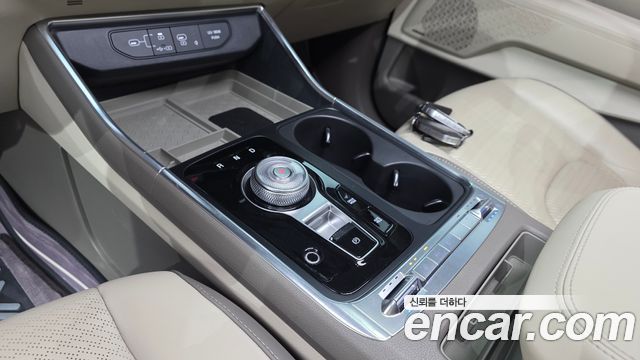 Kia Canival 2024 — photo 9