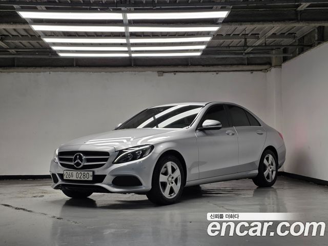 Mercedes-Benz C-Class 2017 — photo 1