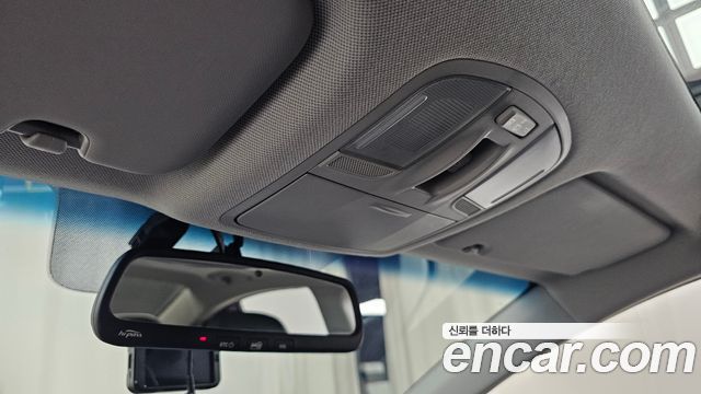Hyundai AVANTE 2016 — photo 24