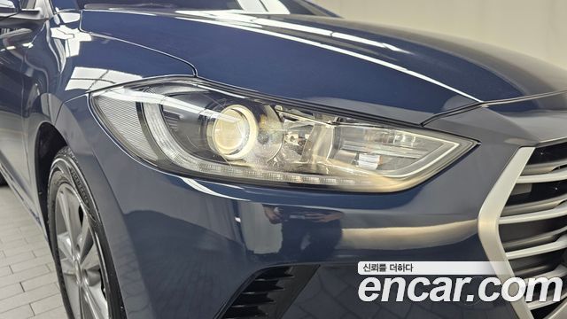 Hyundai AVANTE 2016 — photo 8