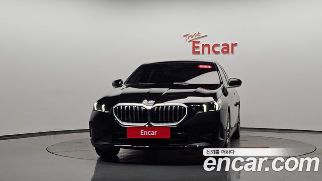 BMW i5 2024 — photo 3