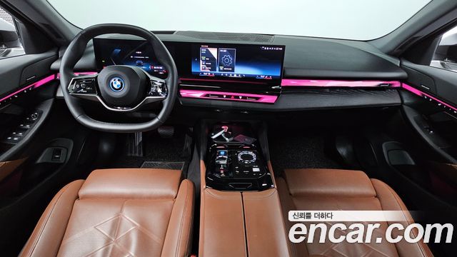 BMW i5 2024 — photo 10