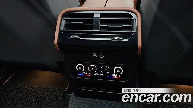 BMW i5 2024 — photo 25