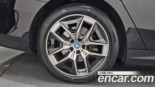 BMW i5 2024 — photo 7