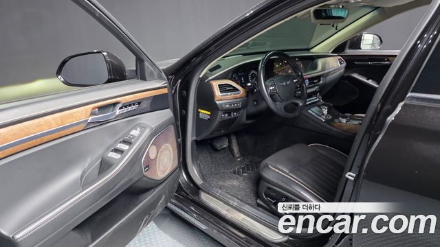 Genesis G90 2019 — photo 10