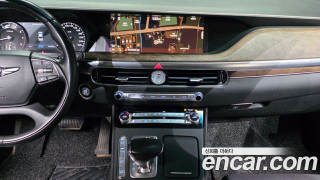 Genesis G90 2019 — photo 14