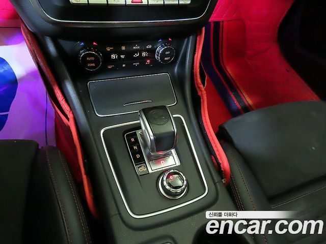 Mercedes-Benz CLA-Class 2018 — photo 12