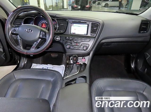 Kia K5 2013 — photo 10