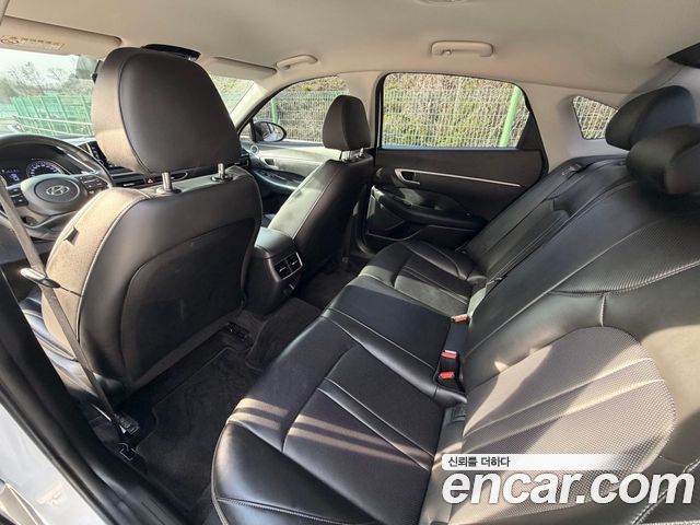 Hyundai Sonata 2020 — photo 9