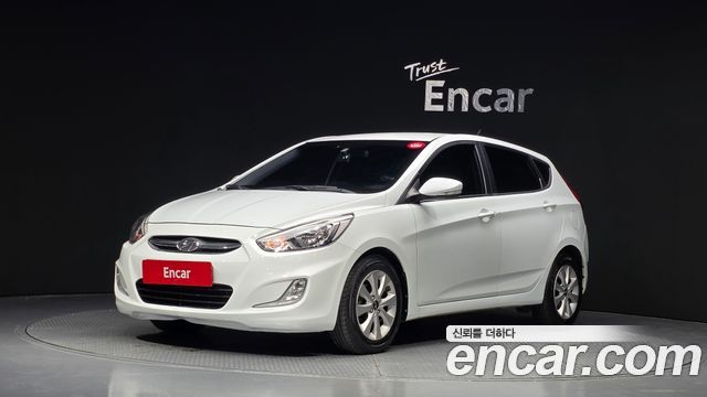 Hyundai Accent 2016 — photo 1