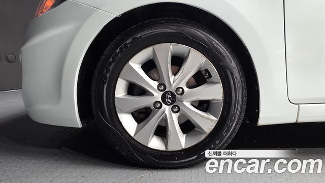 Hyundai Accent 2016 — photo 5