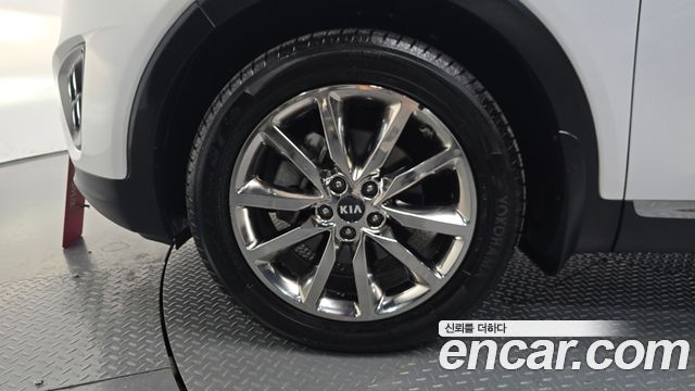 Kia Sorento 2016 — photo 5