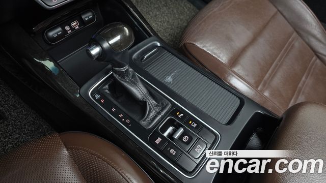 Kia Sorento 2016 — photo 12