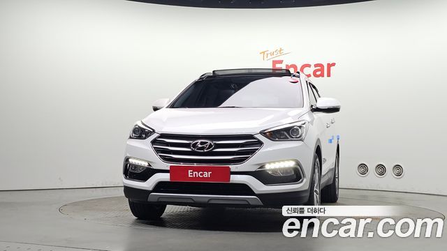Hyundai Santafe 2016 — photo 3