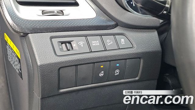 Hyundai Santafe 2016 — photo 12