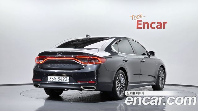 Hyundai Grandeur 2018 — photo 2