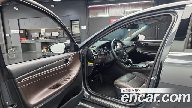 Hyundai Grandeur 2018 — photo 10