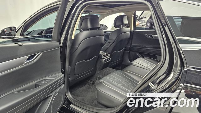 Genesis G80 2022 — photo 18