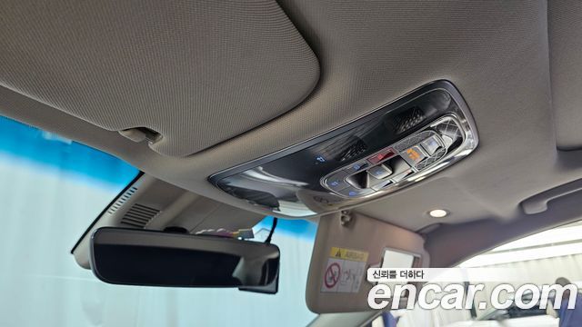 Genesis G80 2022 — photo 27