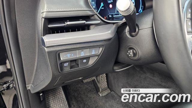 Genesis G80 2022 — photo 28