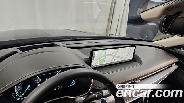 Genesis G80 2022 — photo 35