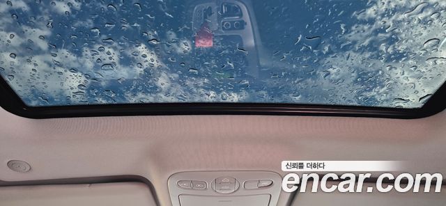 Kia Canival 2012 — photo 9