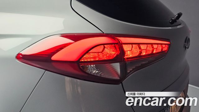 Hyundai Tucson 2016 — photo 9