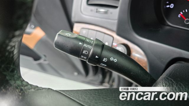 Kia Mohave 2017 — photo 25