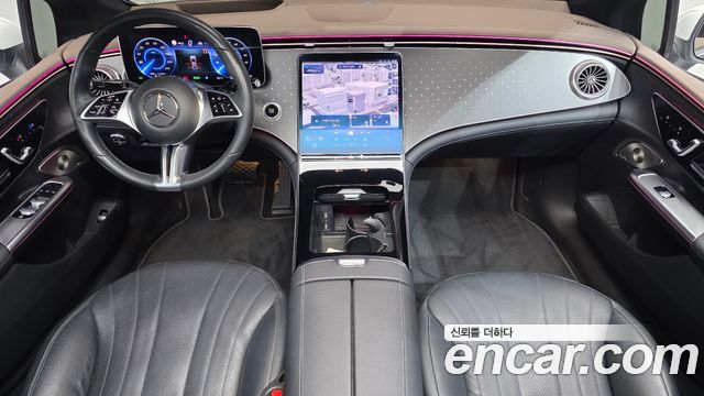 Mercedes-Benz EQE 2023 — photo 10