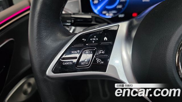 Mercedes-Benz EQE 2023 — photo 23