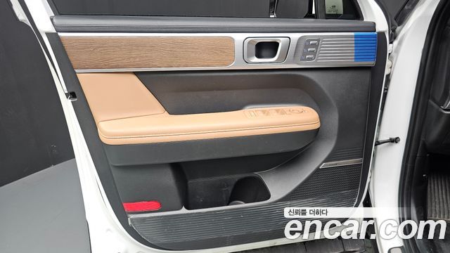 Hyundai Santafe 2025 — photo 14