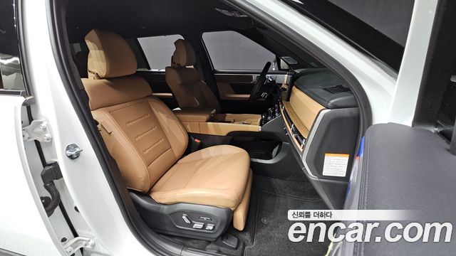 Hyundai Santafe 2025 — photo 16