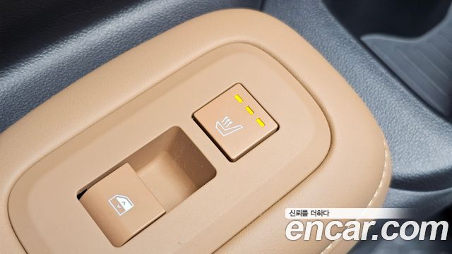 Hyundai Santafe 2025 — photo 35