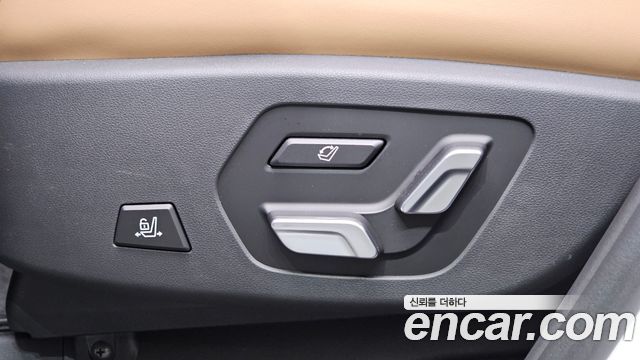 Hyundai Santafe 2025 — photo 36