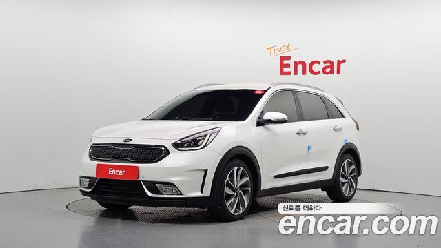 Kia Niro 2018 — photo 1