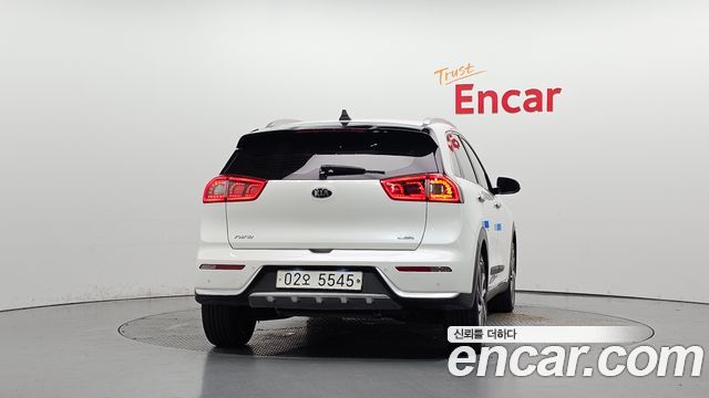 Kia Niro 2018 — photo 4