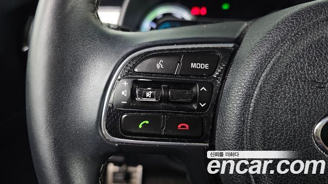 Kia Niro 2018 — photo 26