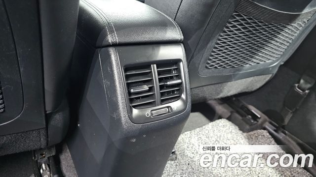 Kia Niro 2018 — photo 32