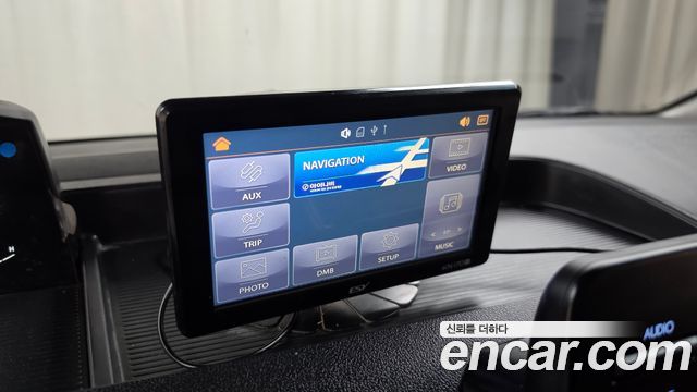 Hyundai Staria 2025 — photo 20