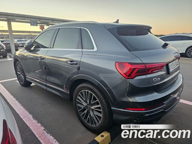 Audi Q3 2022 — photo 5