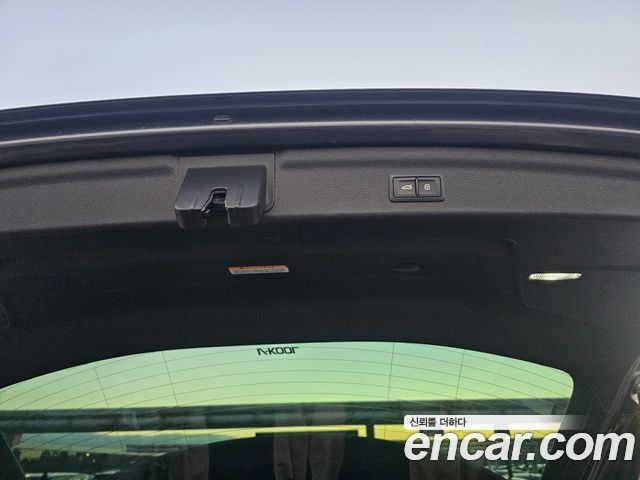 Audi Q3 2022 — photo 6