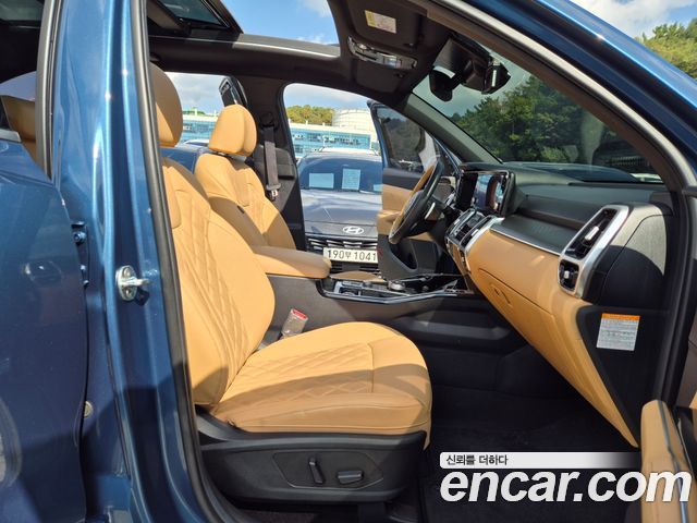 Kia Sorento 2023 — photo 12