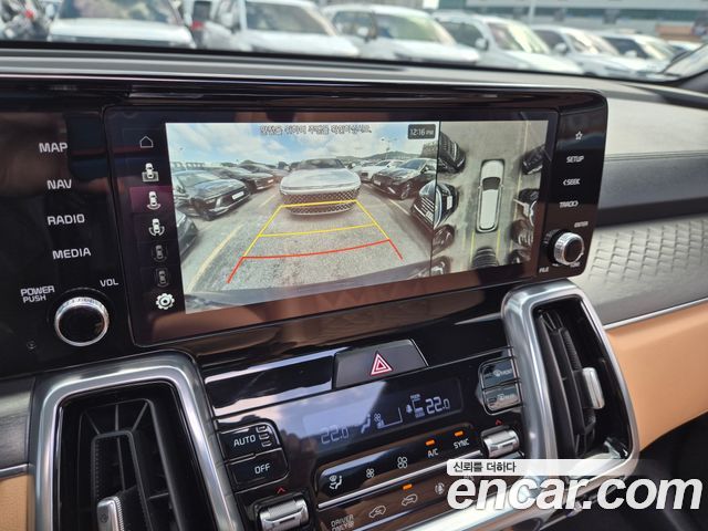 Kia Sorento 2023 — photo 18