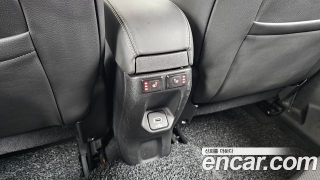 Jeep Renegade 2019 — photo 19