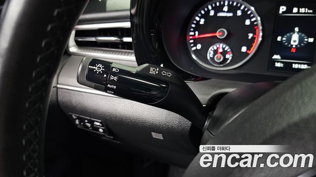 Kia K5 2023 — photo 23